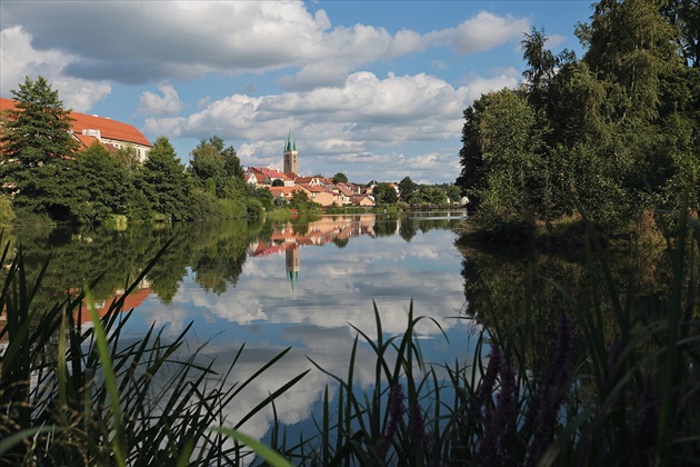 Telč z parku