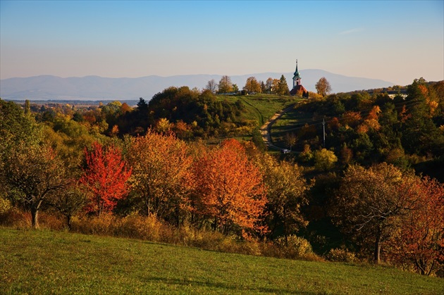 Za dedinou,nad dedinou...