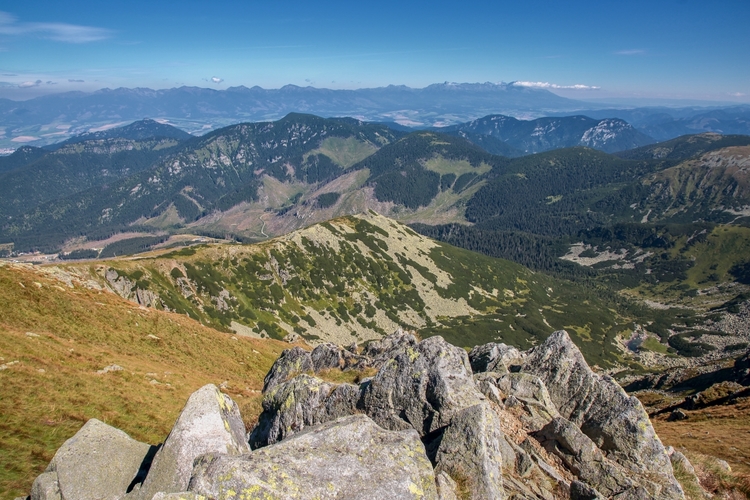 Vysoké Tatry v diaľke