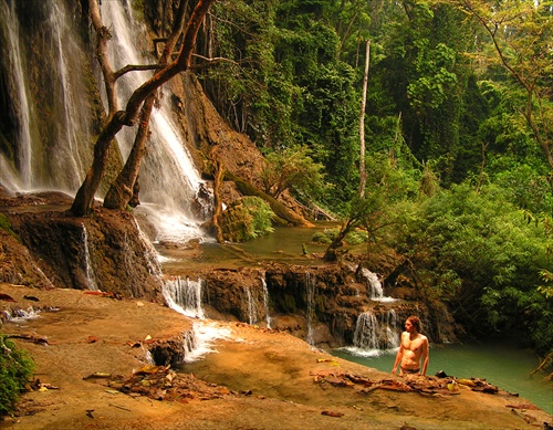 Vodopády pri Luang Prabang