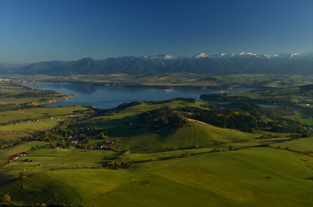 Výhľad z Čereňovej na stredný Liptov 1000 m.n.m.