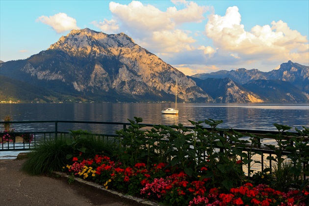 podvečerná siesta pri Traunsee