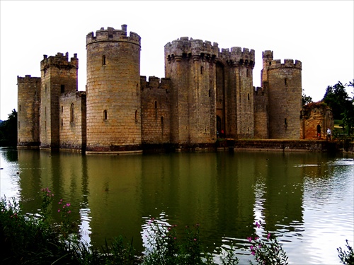 Bodiam castle