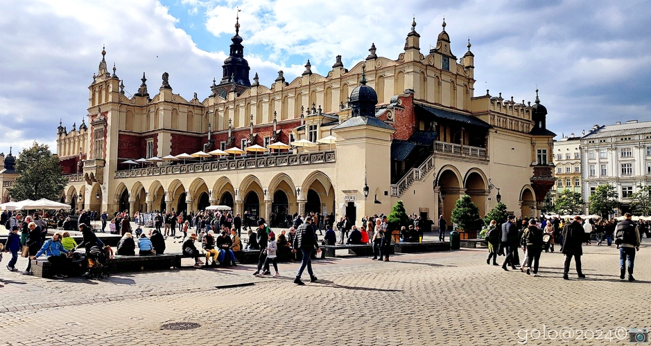 . Krakow . Sukiennice