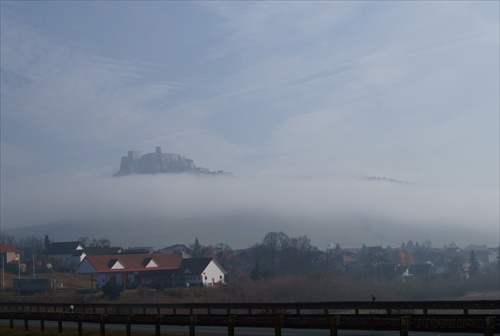 Spišský hrad cestou na východ...