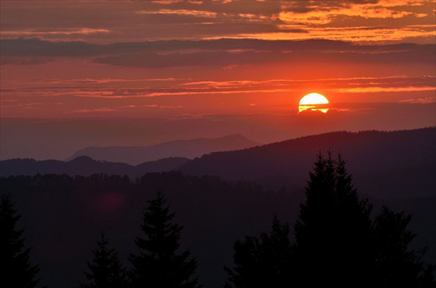 Západ slnka nad Veľkou Fatrou