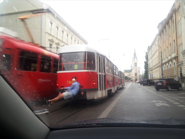 Cestovanie v BA je zadarmo...