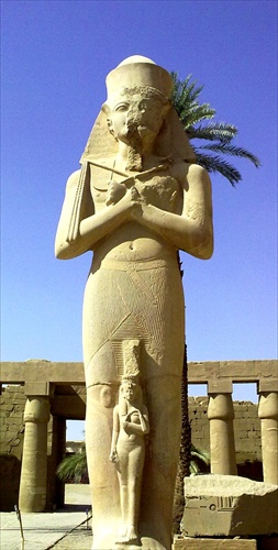 Luxor3