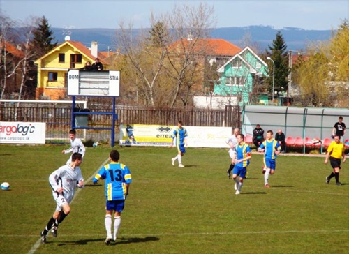 Oži v  koži (futbalistu)