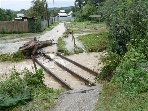 100 ročná voda