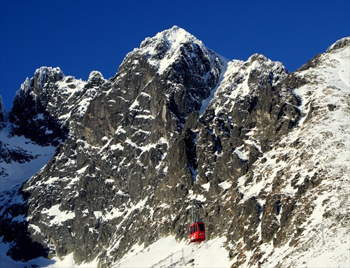 Lanovka smer Skalnaté Pleso