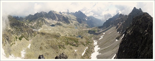 pohľad z Východnej Vysokej(2428m)...