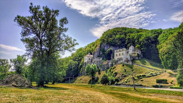 Skalka nad Váhom