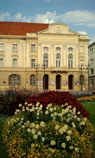 Divadlo J. Palárika Trnava