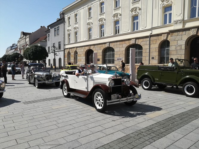 zraz veteránov v Trnave