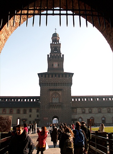 Hrad Sforzesco 2