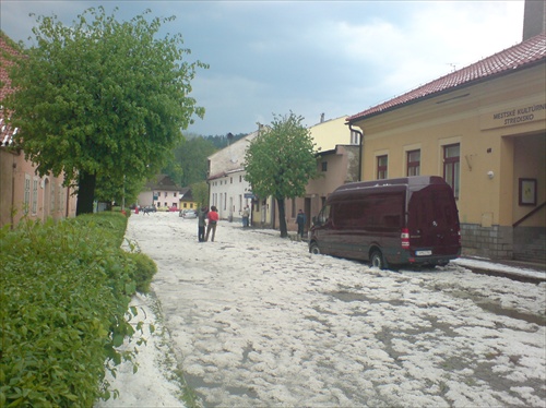 Kežmarok dnes poobede asi 15cm krúp