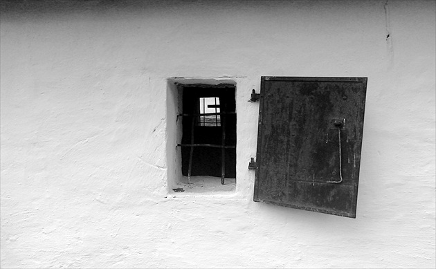 Window dokorán