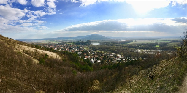 Cesta na Devín