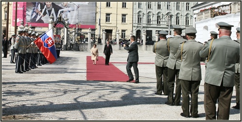 Prehliadka čestnej stráže