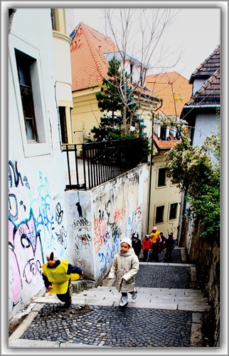 Cestou na hrad, Bratislava