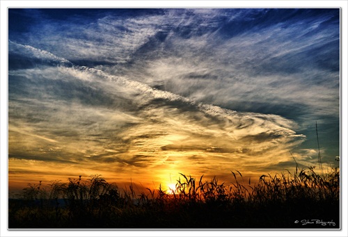 Chemtrailsy pri západe slnka :)