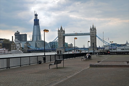 tower bridge