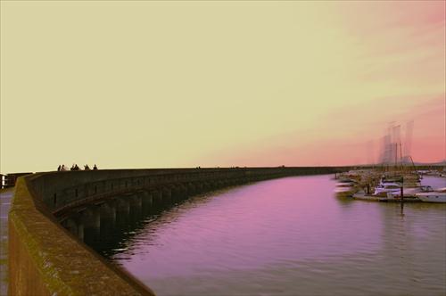 peace at dock