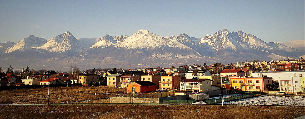 včerajší posledný pohľad na Tatry zo stanice Poprad ...