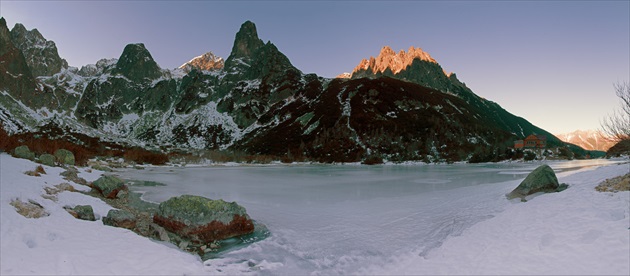 ...v doline Zeleného plesa