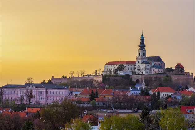 Nitra počas západu slnka