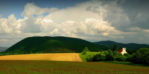 Svetlo pred búrkou