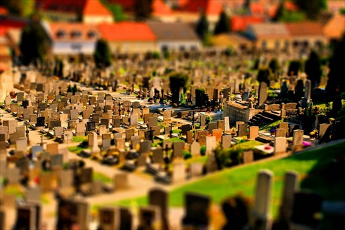 Hainburg v tilt shift_1