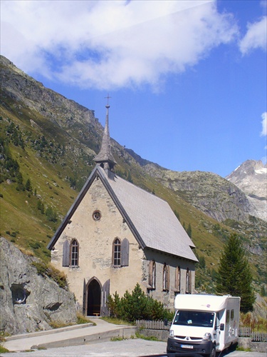 kaplnka furka pass