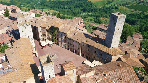 Toskánsko - mestečko San Giminagno