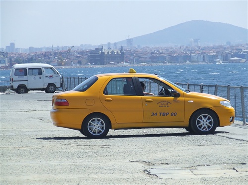 Taxi