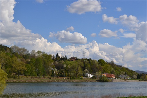 stráň nad Váhom