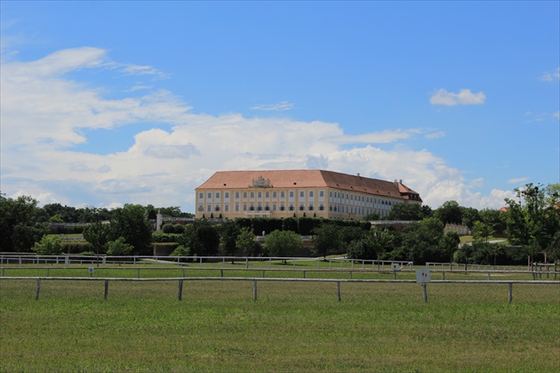 Zámok Schloss Hof