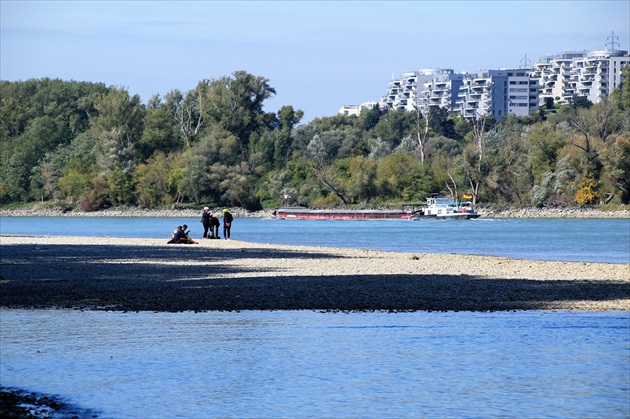 Nedelná idylka na Dunaji