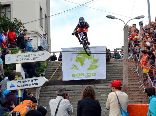 Pretekár - Downhill Bratislava 2015