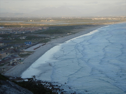 False bay, JAR