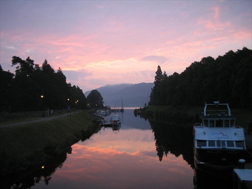 východ slnka - loch ness