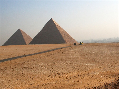 Pyramídy