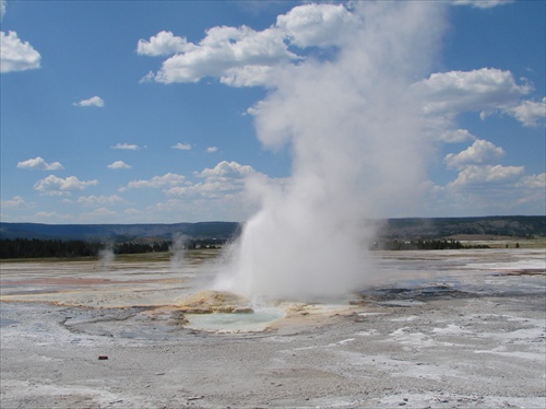 Yellowstone 04