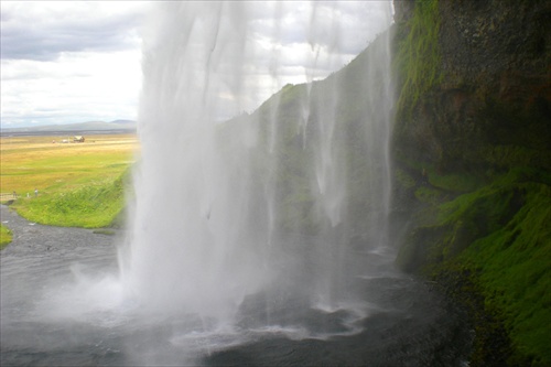 Vodopad Seljalandsfoss