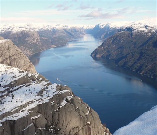 Fjordik-Prekistolen...